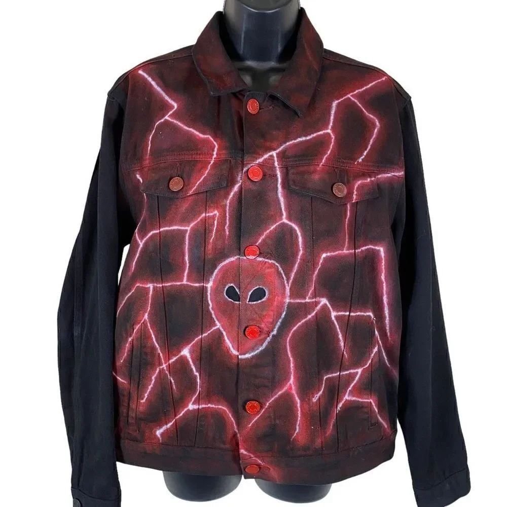 PacSun Custom Graphic Jean Jacket - Picture 6 of 15